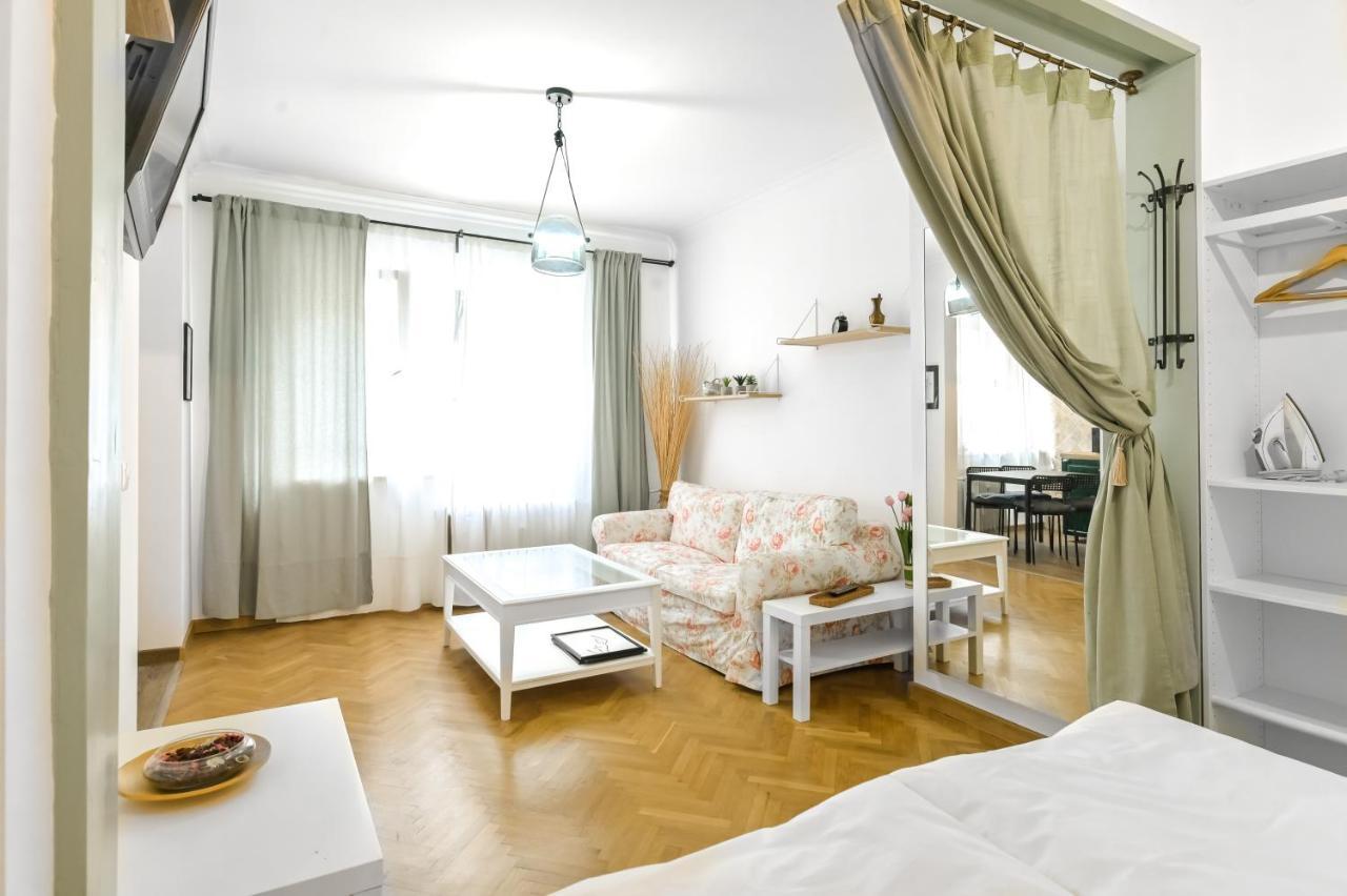 Floral Studio Retreat In Sofia City Center By Flat Mаnager 외부 사진